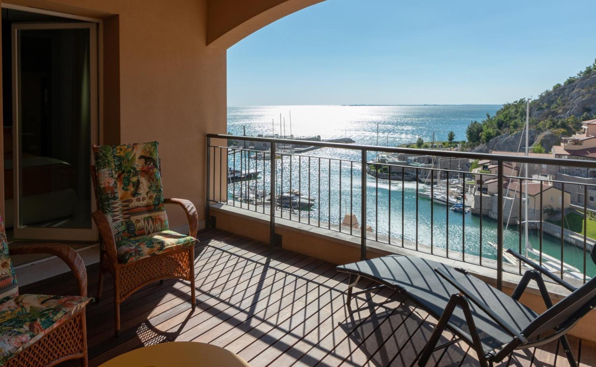 Portopiccolo Avolare Apartments In Borgo - Beach Included Sistiana Eksteriør bilde